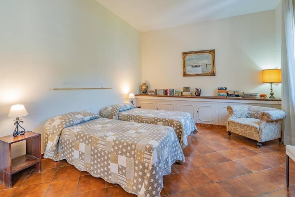 Casa Gege', For Up To 5 Guests, Shared Pool, Sorrento Center Apartment Exterior photo